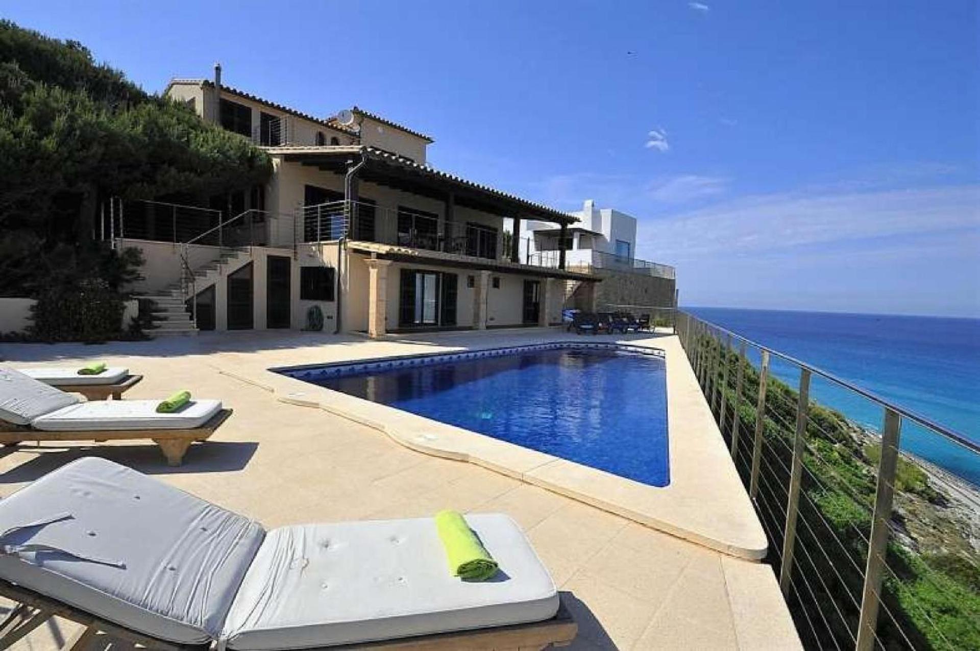 Ferienhaus Mit Privatpool Fuer 6 Personen Ca 500 Qm In Cala Mesquida, Mallorca Nordostkueste Von Mallorca